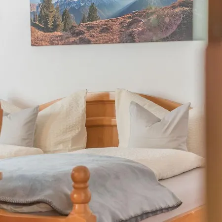 Appartement Haus Gleinser - *